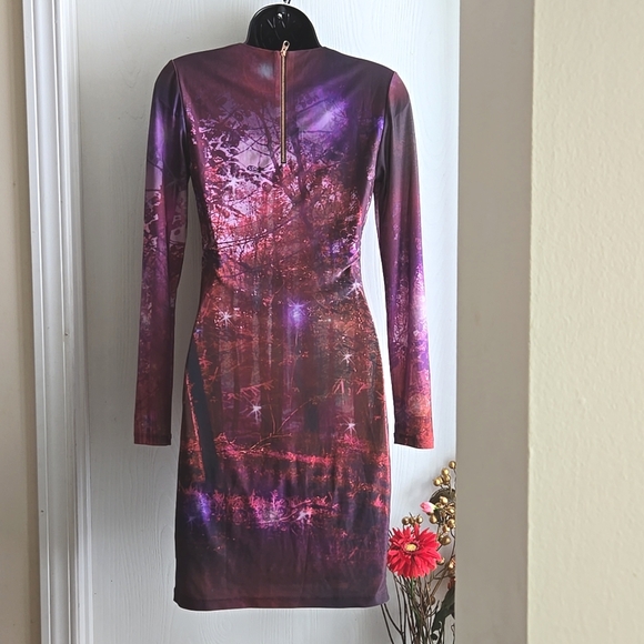 ⭐️ Host Pick ⭐️ Ted Baker | Makala Twinkle Trees Print Dress - Picture 7 of 13